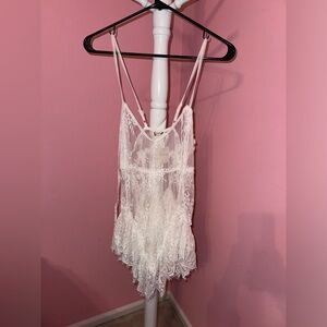 Free People white lace tunic